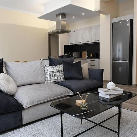 Konstantina Apartment Athena Bagian luar foto